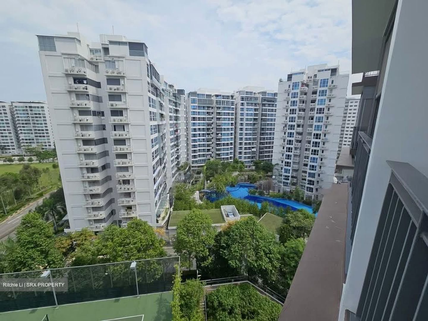 CityLife @ Tampines (D18), Condominium #570162981